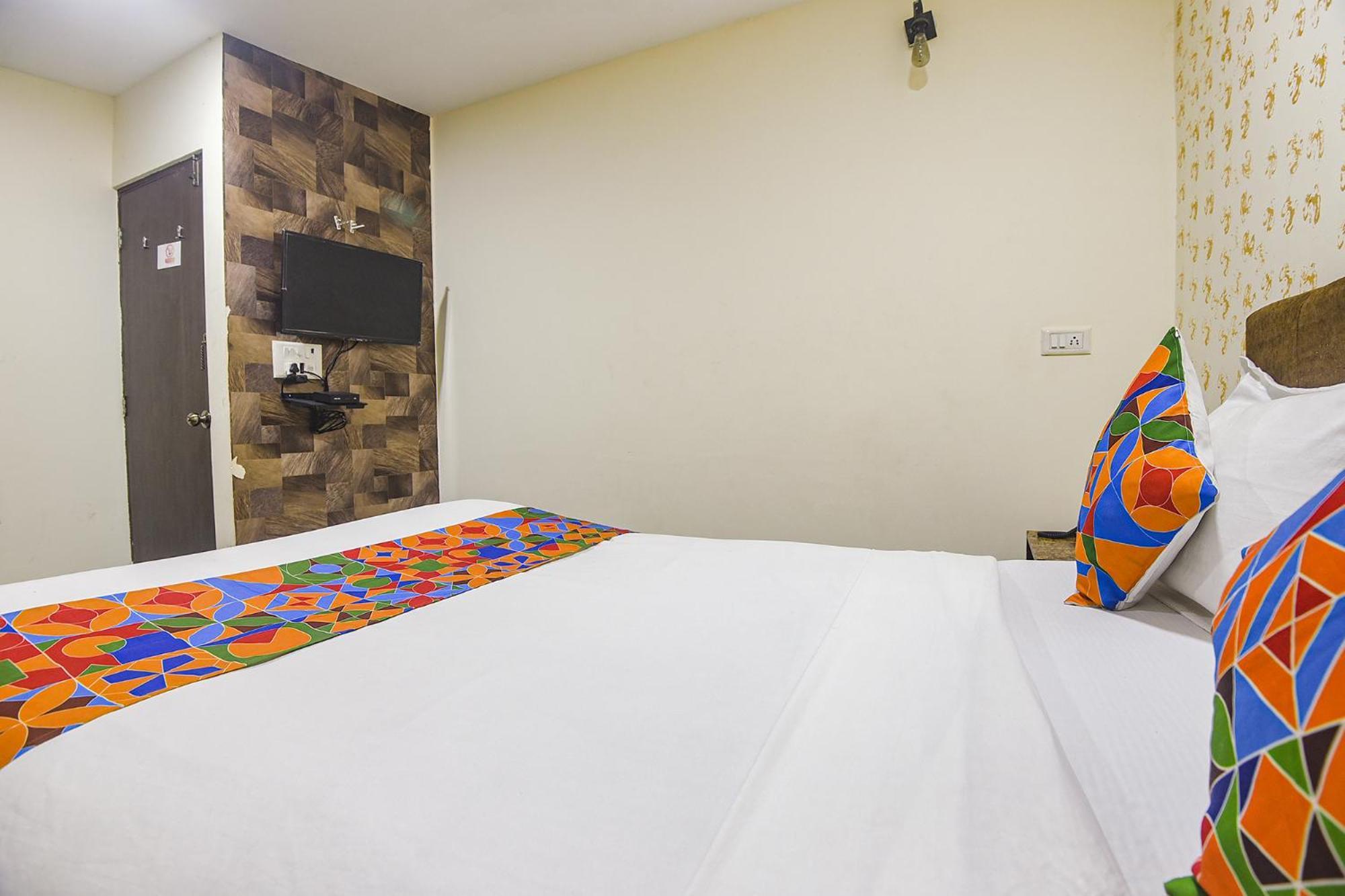 Fabhotel Dolphin Resort Baga Eksteriør bilde